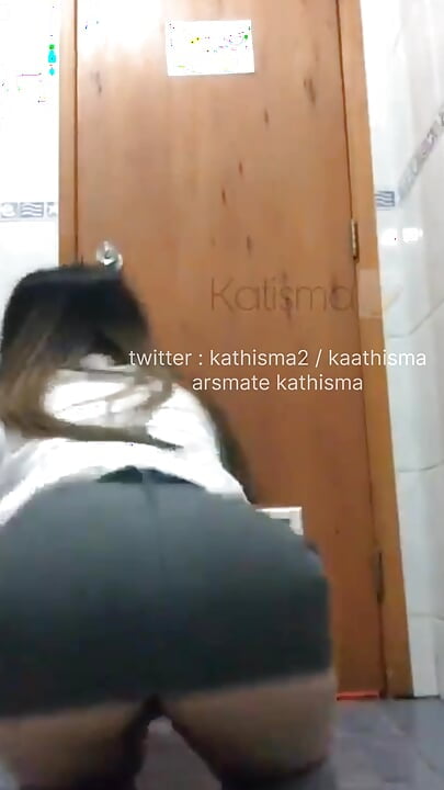 Chilean Gets Hot at School