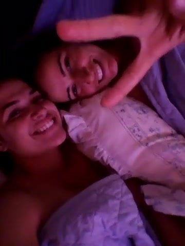 Duas gostoss se pegando