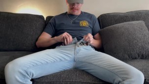 I have been wanting to try getting a blow job from a guy for a while