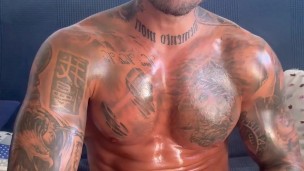 Police Man Oily Cumshoot With Dirty Talking, BoyGym