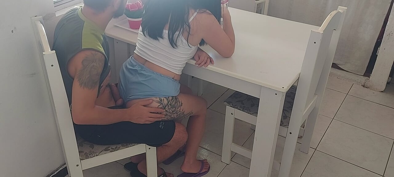 The stepdaughter wanted something more for breakfast, so I gave her pepperoni sausage