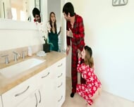 LaSirena69 – Angel Youngs – A Very Cummy Christmas Eve – Big Ass Latina Threesome