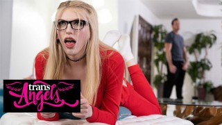 Trans Angels – Pierce Paris Puts His Big Dick In Izzy Wilde’s Mouth While She’s Playing Video Games
