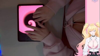 aww you came to watch an innocent Vtuber handcam stream and she turned you into a hypnotised cashdrone~ mommy’s gr …