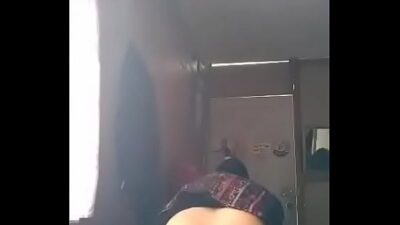 Cogiendo a la Chapina