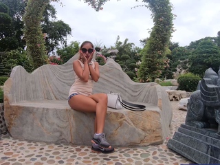 Crocodiles munching and making his amateur Thai GF cum hard