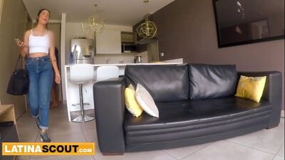 Curvy Colombian Teen Blows Big Cock Producer At Amateur Bikini Casting