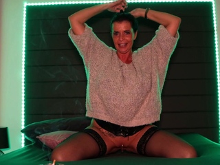 DaCada’s BBC smoking blowjob