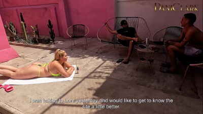 DOUBLE PENETRATION WITH MY MEXICAN FRIEND ENDS IN A BIG CUMSHOT