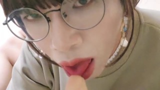 【Shemale】blowjob, orgasm with hand