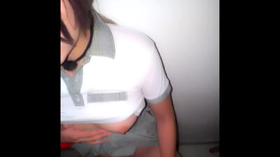 El Sexo en el SALON se Siente Mejor! DETONAN a la Muñequita del salón en el turno de la tarde!! Colegiala Mexicana