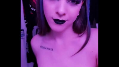 Goth girl cock? – Update #227 (2024-12-25T03:57:33.000Z)