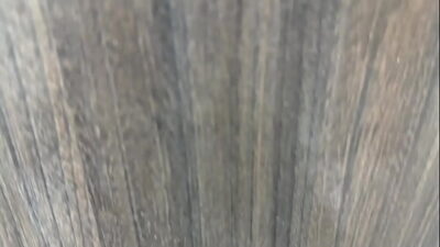 Hago un trato con mi caliente madrastra por guardar mi silencio, ella accede y termino follandola rico y duro.