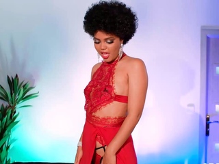 Hottie Selva Lapiedra Trembles From Insane Orgasm