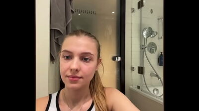 Huge dick fucking tight anal creampie