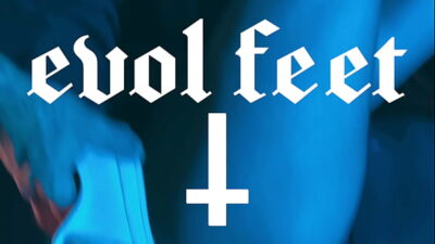 I Am Craving For Pussy And Feet Attention