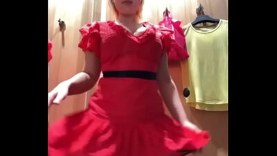 Masturbate in the changing room