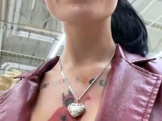 Melissa_crazy russian toilet camwhore