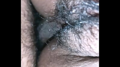 Mi hermanastro me deja el culo todo abierto