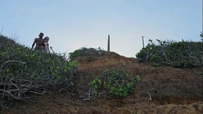 MIM LEVOU PRA SAIR E COMEU CU E GOSOU DENTRO