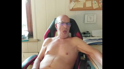 Norbertww – abspritzen cor der cam bei chaturbate – Apr 23, 2025