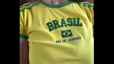 Hot stepmom took off her bra and showed her milky tits